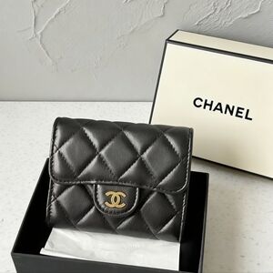 Chanel Classic Flap Wallet